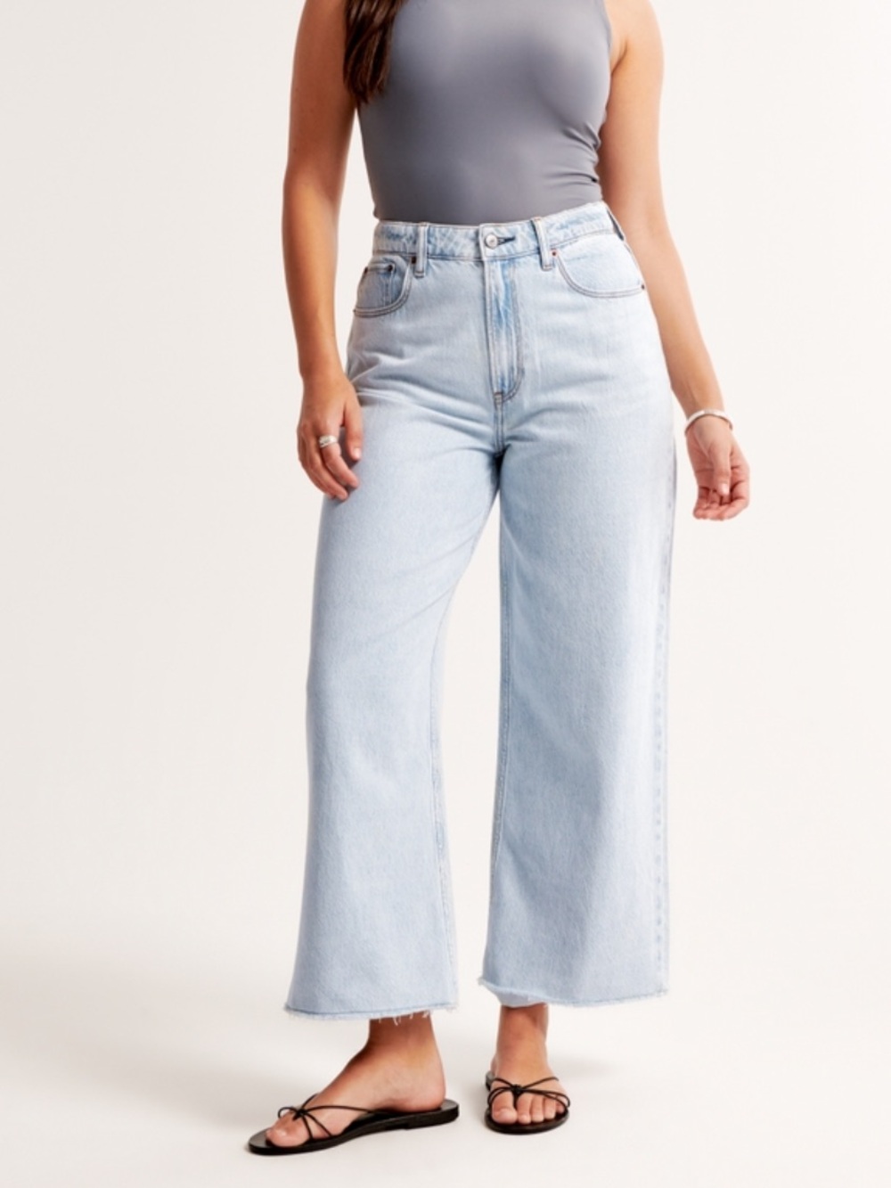 Abercrombie & Fitch Light Blue High-Rise Wide Leg Jeans